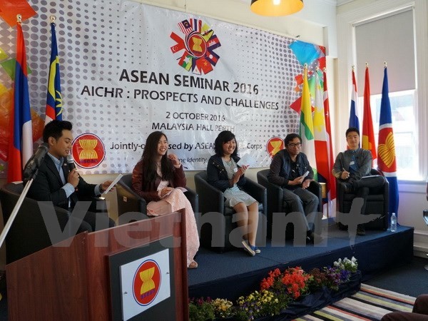 Verstärkung der Verbindung der ASEAN-Studenten in Westaustralien - ảnh 1